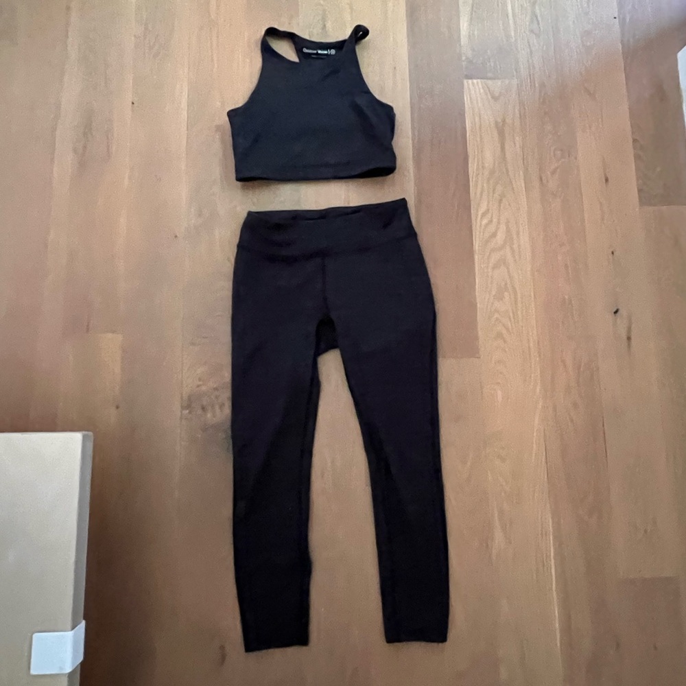 Outdoor voices Move Free crop top sports bra